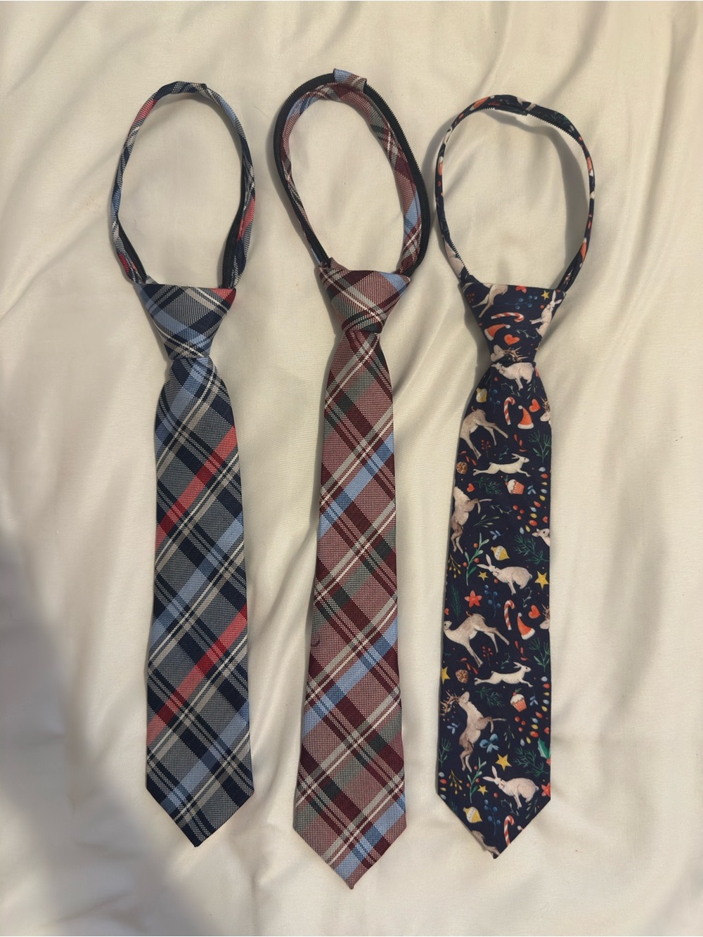 Boys' Pre-Tied Tie Set in Blue, Red & Navy with Playful Print